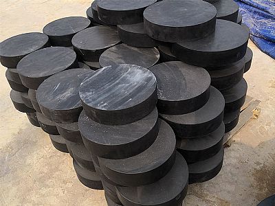 贵州板式橡胶支座由若干层橡胶片与薄钢板经加压硫化